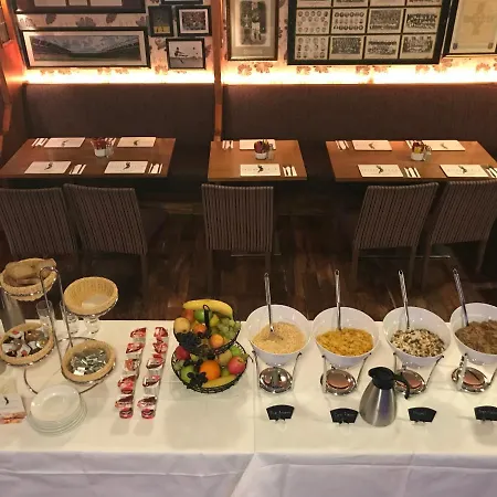 塔特勒杰克酒店 住宿加早餐酒店 基拉尼